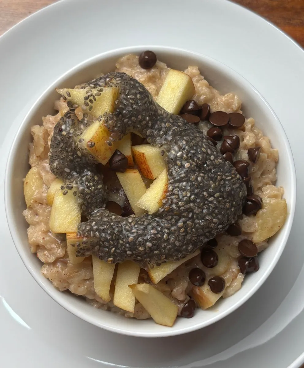 Apple Cinnamon Oatmeal