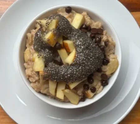 Apple Cinnamon Oatmeal