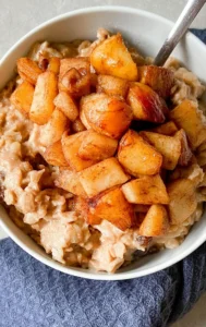 Peach Cinnamon Oatmeal