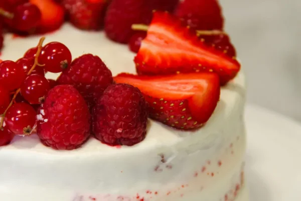 Strawberry Cake